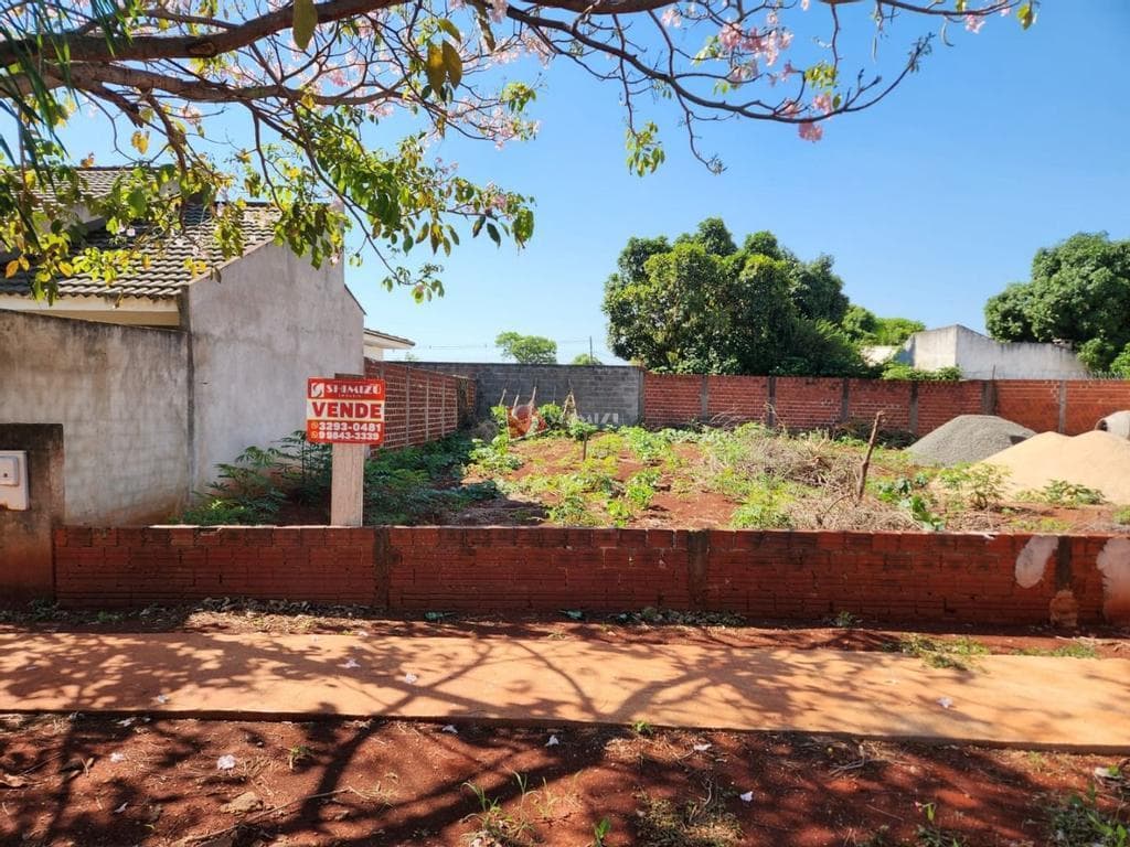 Terreno à venda em Maringá, Jardim Oriental