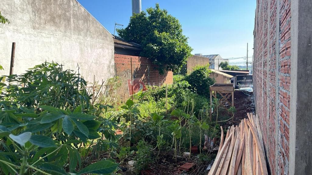 Terreno à venda em Maringá, Jardim Diamante, com 150 m²