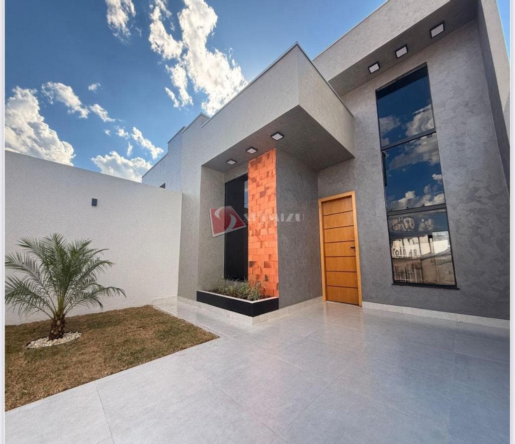 Casa à venda em Maringá, Jardim Guairacá, com 3 quartos, com 65 m²