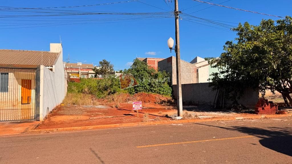 Terreno à venda no EcoValley, com 15,00m de frente, plano, Sarandi/PR – 322,50 m²