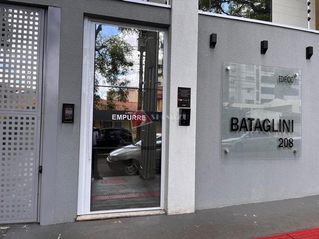 Apartamento à venda em Maringá, Zona 07, com 2 quartos, com 63 m², Edifício Bataglini