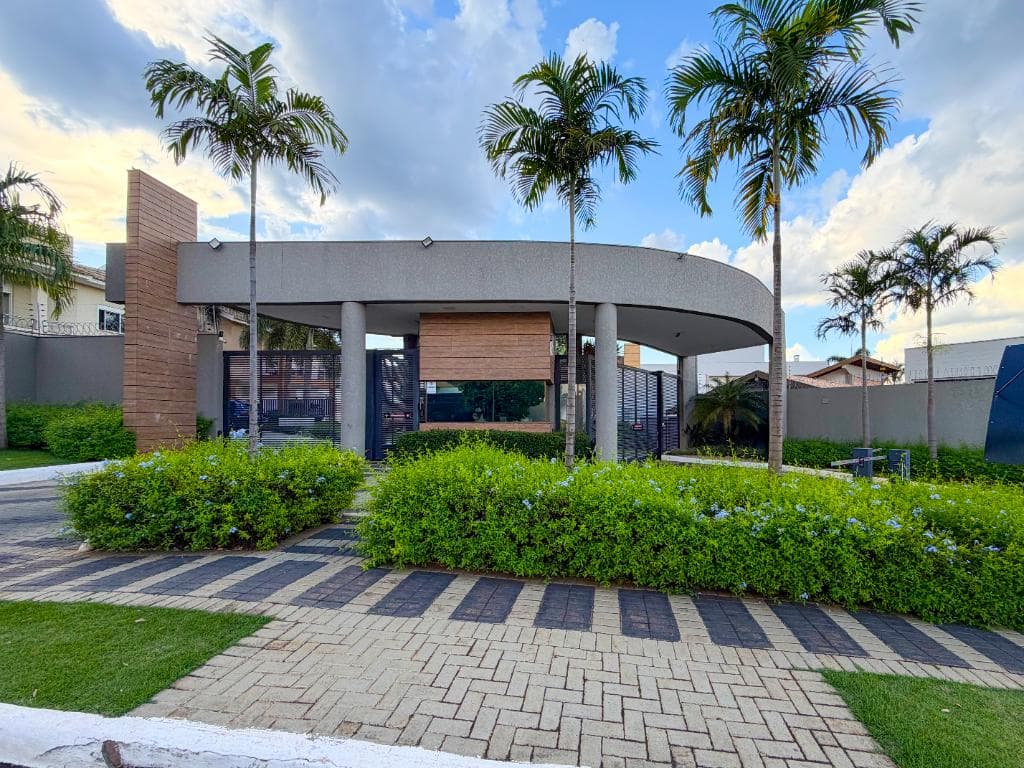 Sobrado à venda em Maringá, Jardim Cidade Monções, com 3 suítes, com 375.08 m², Portal de Sevilha