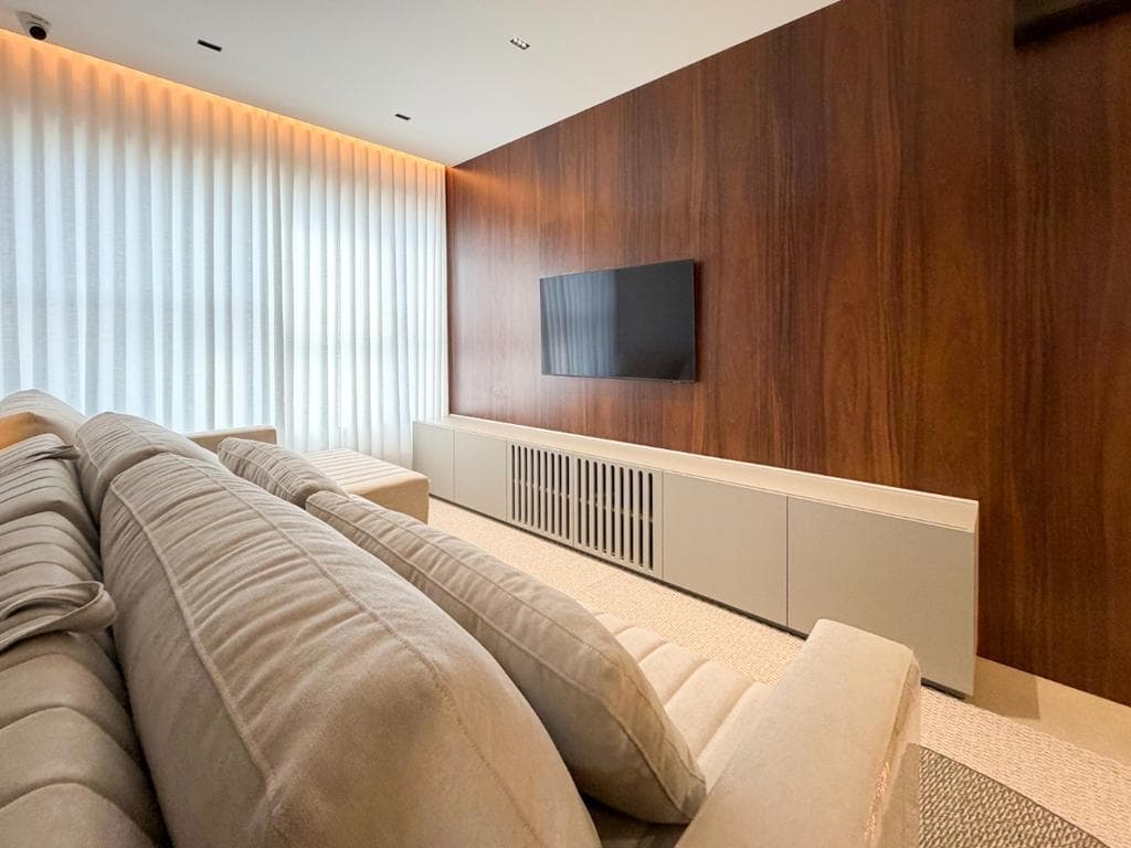Apartamento à venda em Maringá, Zona 01, com 2 quartos, com 97.72 m², Edifício Morada do Park