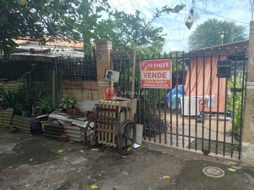 Terreno à venda em Maringá, Zona 08, com 101.04 m²