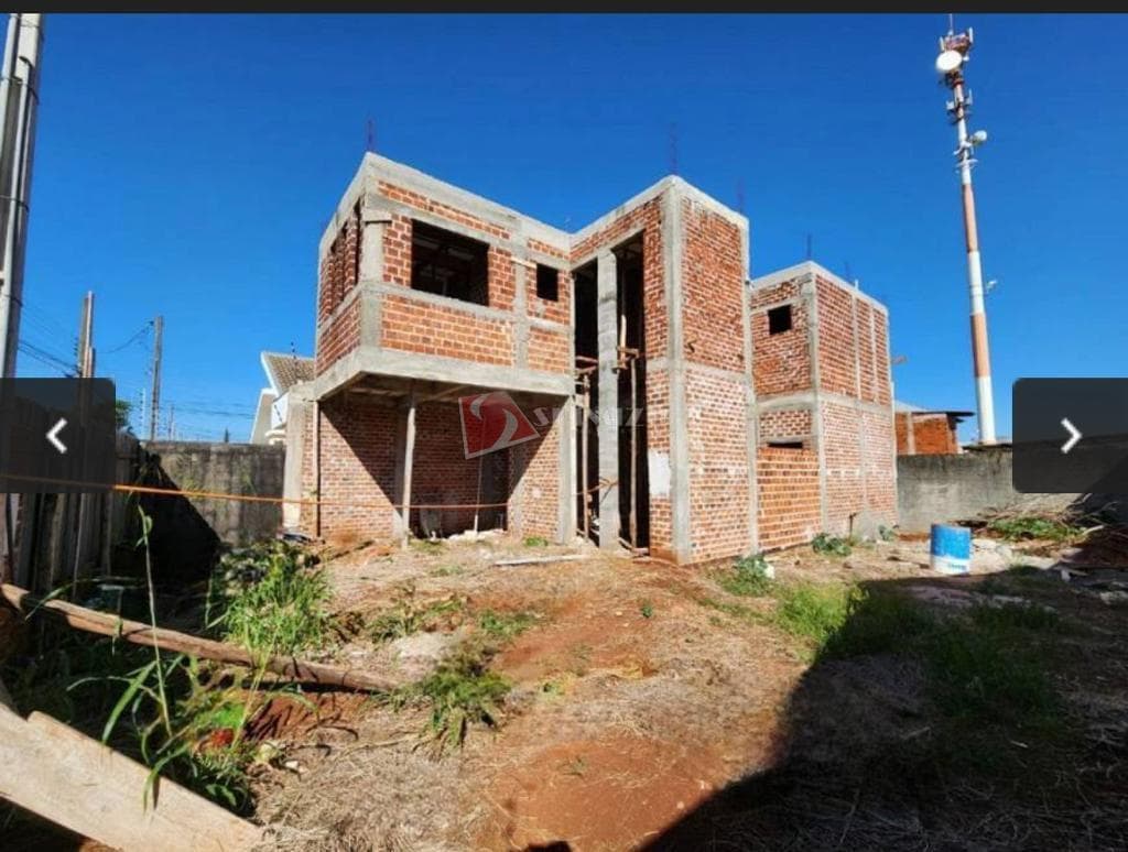 Sobrado à venda em Maringá, Jardim Real, com 3 quartos, com 191 m²