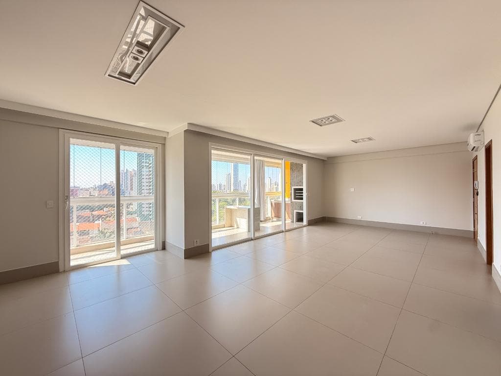 Apartamento à venda em Maringá, Zona 01, com 3 suítes, com 155.29 m², Theodoro Bay