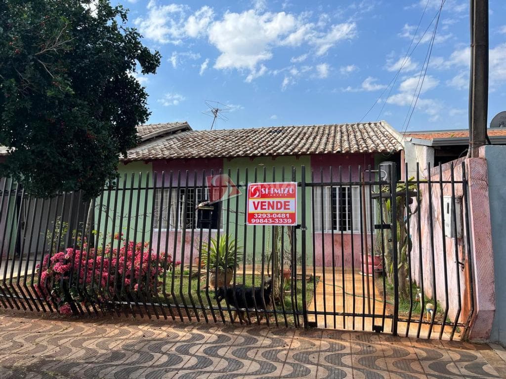 Casa à venda em Maringá, Conjunto Residencial Ney Braga, com 3 quartos, com 196.32 m²
