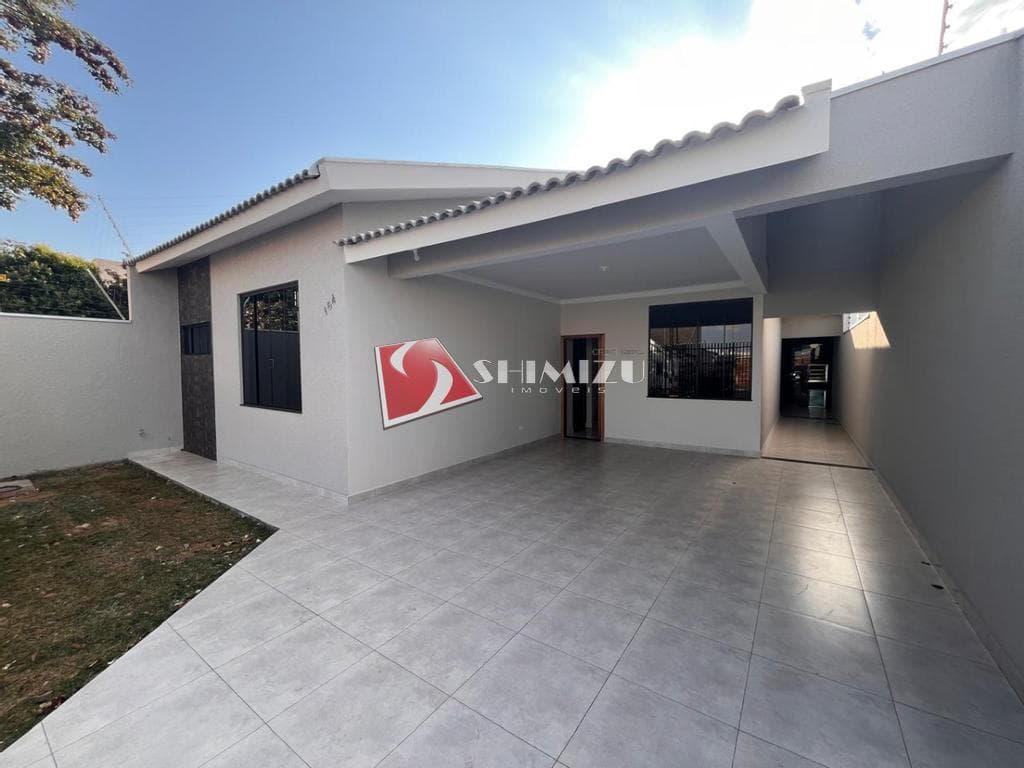 Casa à venda em Maringá, Jardim Oriental, com 3 quartos, com 125 m²