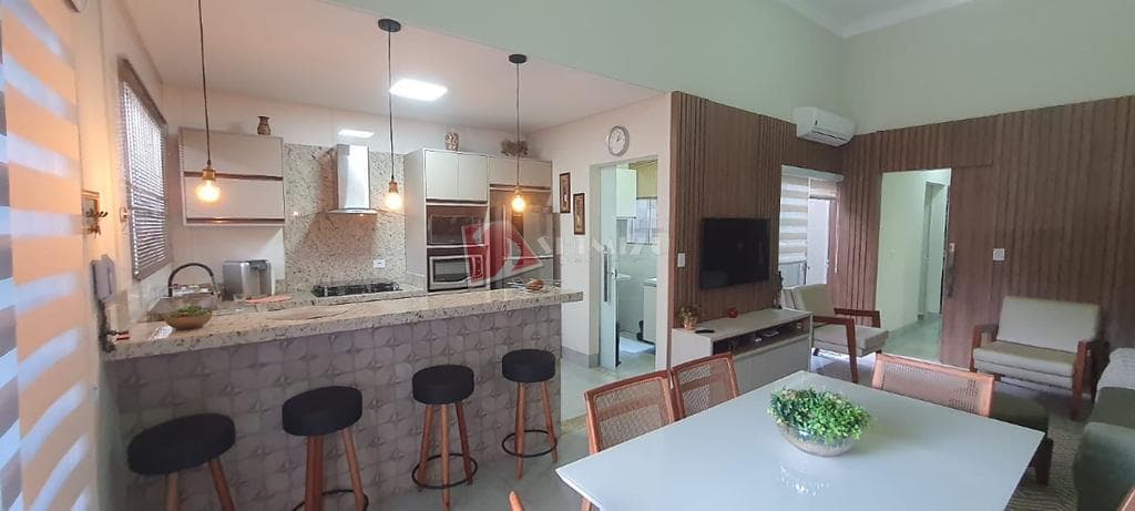 Casa Térrea 3 Quartos (Suíte) Semi Mobiliada c/ Churrasqueira – Jardim Tóquio, Maringá | Próx. Av. M