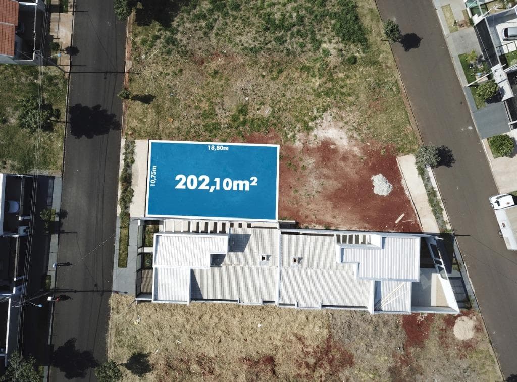 Terreno com 202 m² à Venda no Bom Jardim - Maringá