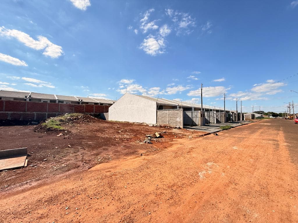 Terreno à venda em Sarandi, Jardim dos Ipês, com 300 m²
