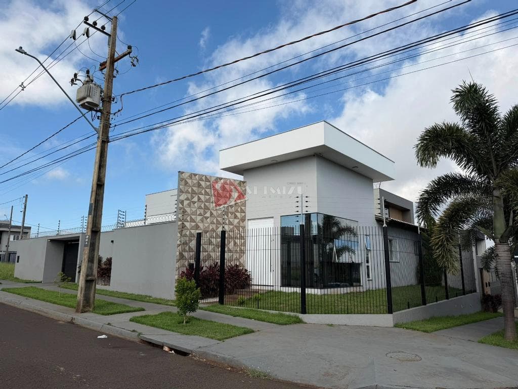 Casa à venda em Maringá, Bom Jardim, com 3 quartos, com 224 m²