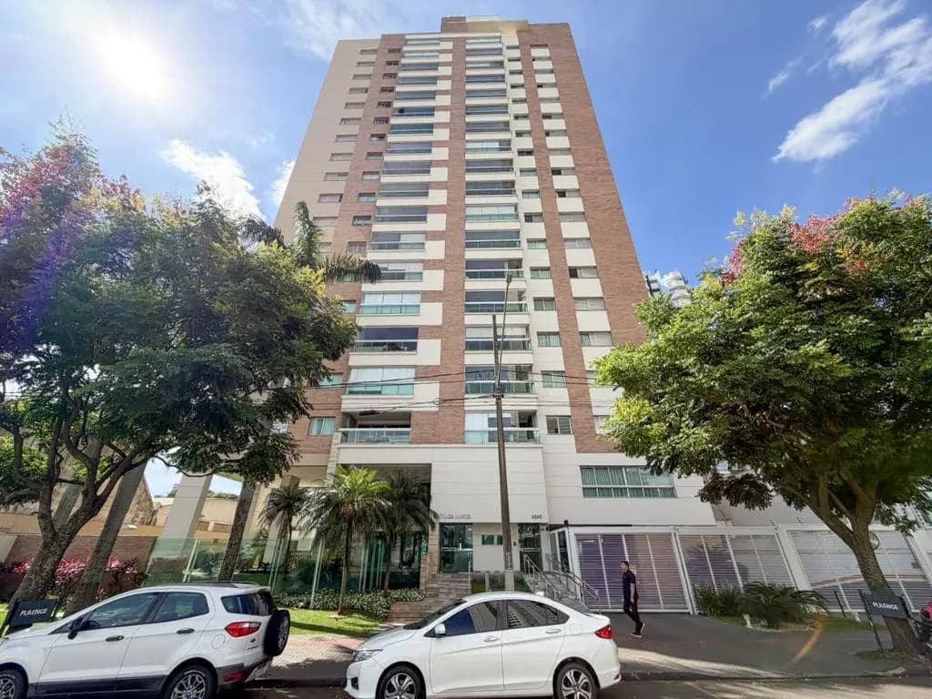 Apartamento à venda em Maringá, Zona 07, com 3 suítes, com 150.74 m², Plaza Mayor