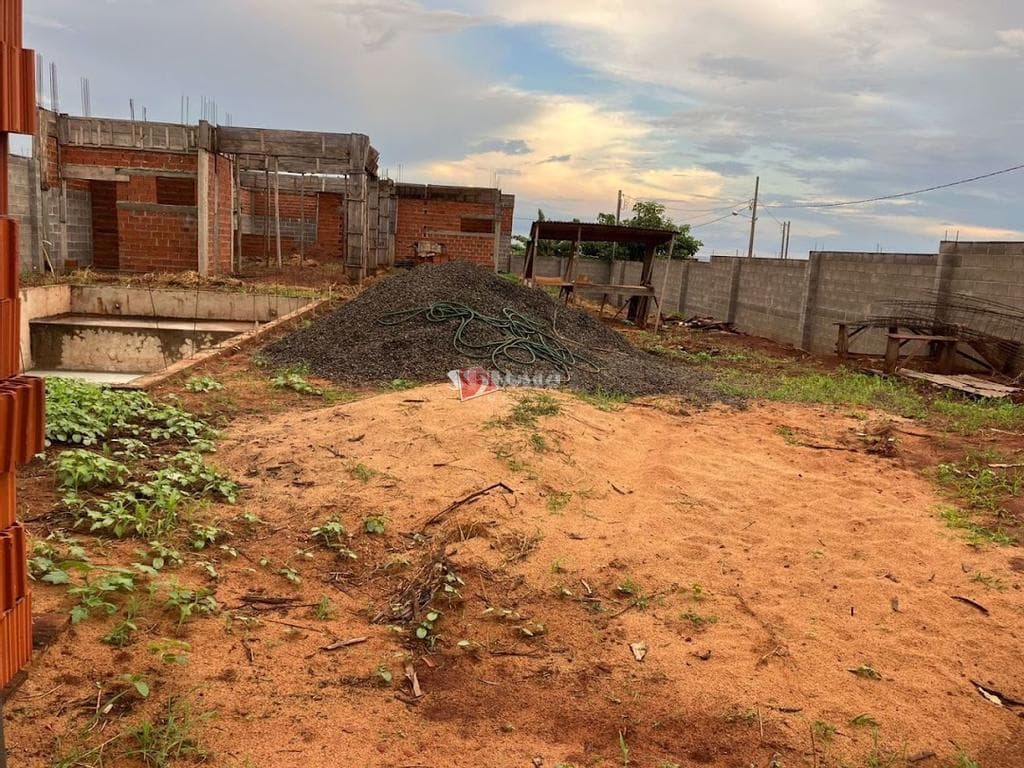 Terreno à venda em Iguaraçu, Parque Industrial Portal do Pirapó, com 700 m²