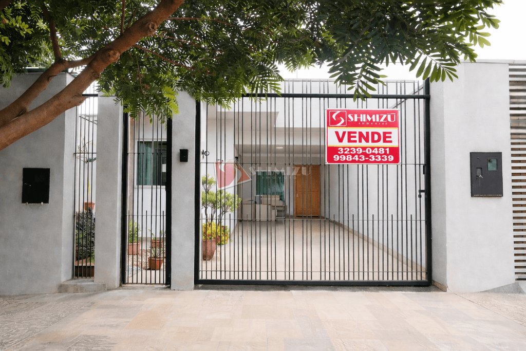 Casa à venda em Maringá, Jardim Paris III, com 3 quartos, com 107.89 m²