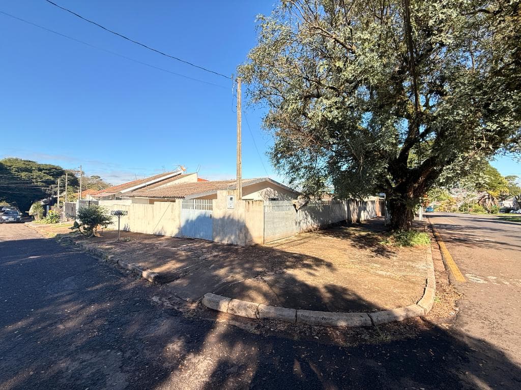 Terreno à venda em Maringá, Parque Palmeiras, com 361.55 m²