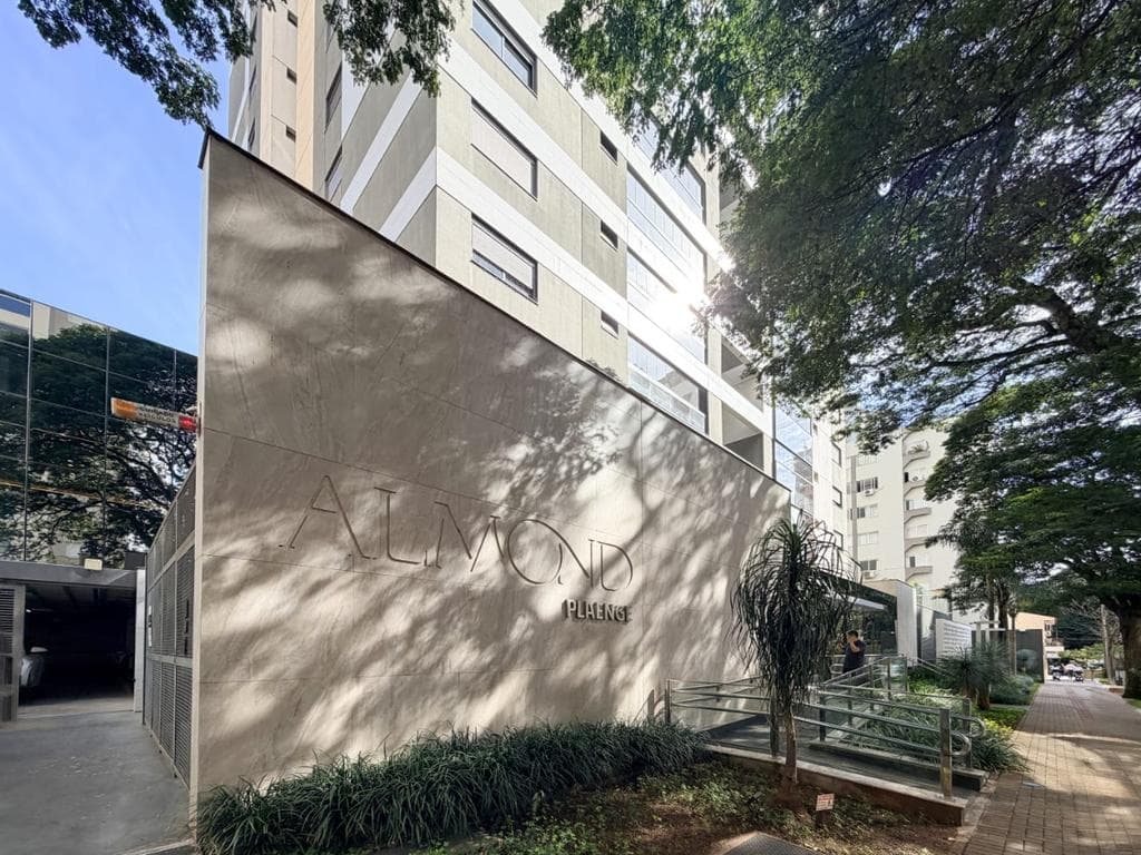 Apartamento à venda em Maringá, Zona 03, com 3 suítes, com 139.43 m², Almond
