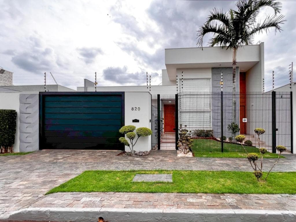 Casa  com 300 m² e 3 Suites à Venda no Jardim Higienópolis - Maringá