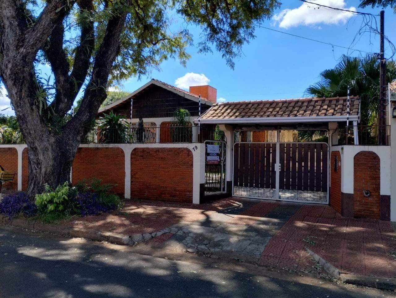 Casa à venda no bairro Zona 02 por R$ 1.450.000,00