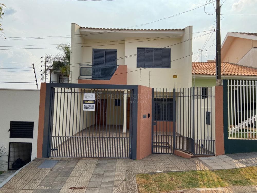Sobrado amplo e aconchegante