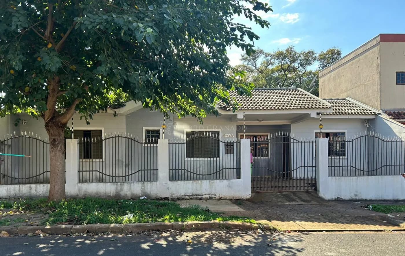 Casa com otima localização
