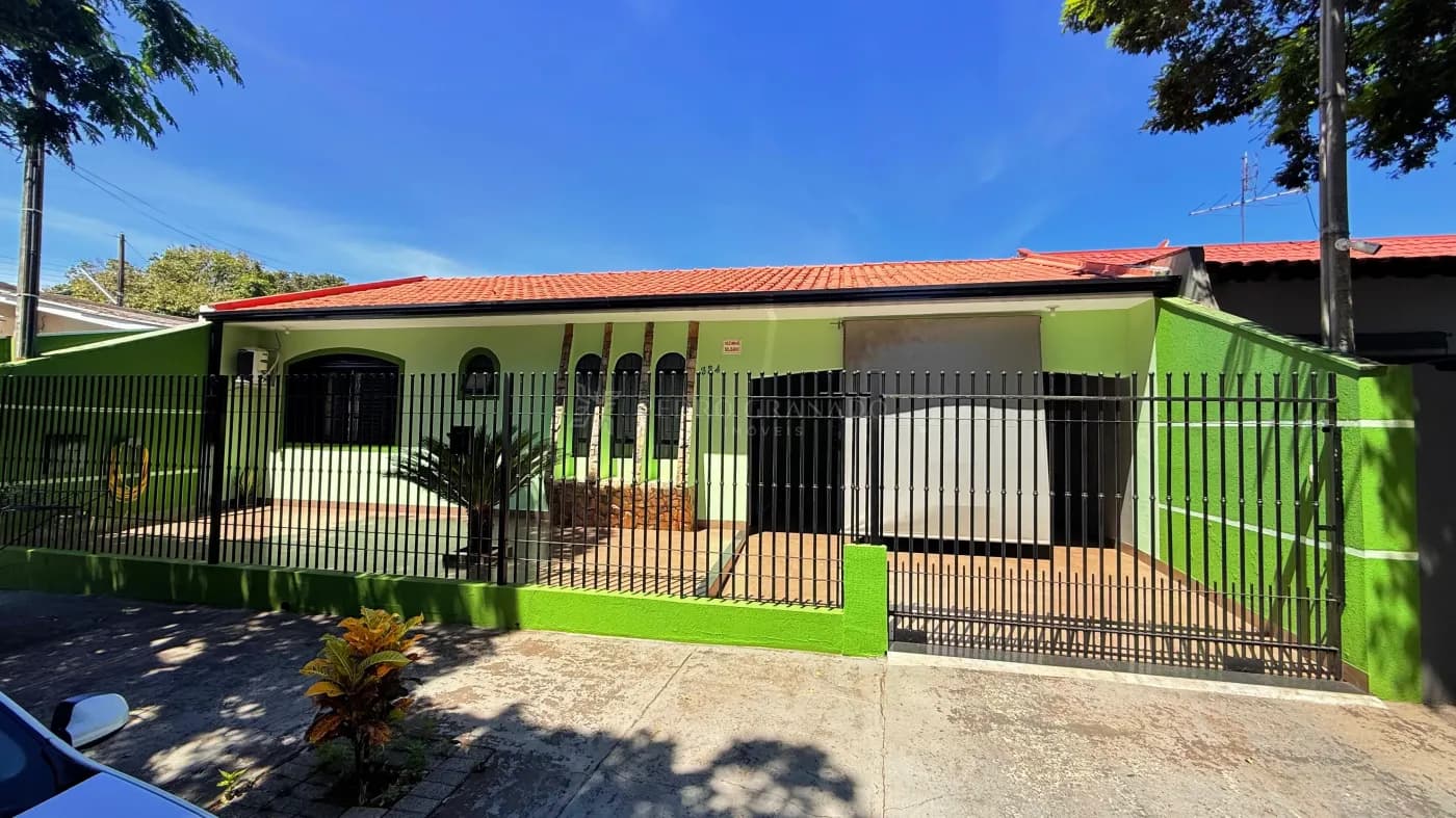 Casa/Sobrado Casa em Maringá