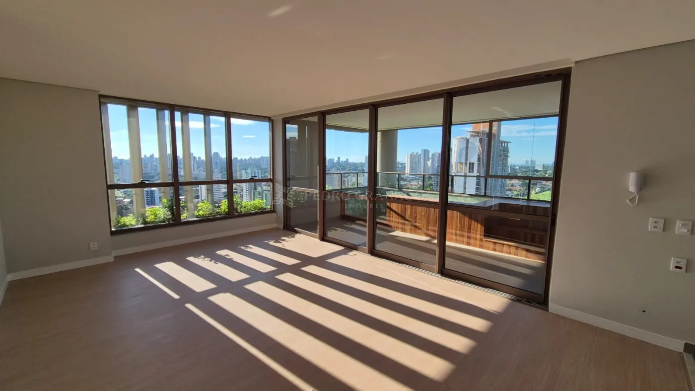 Nest 635 Vertical House