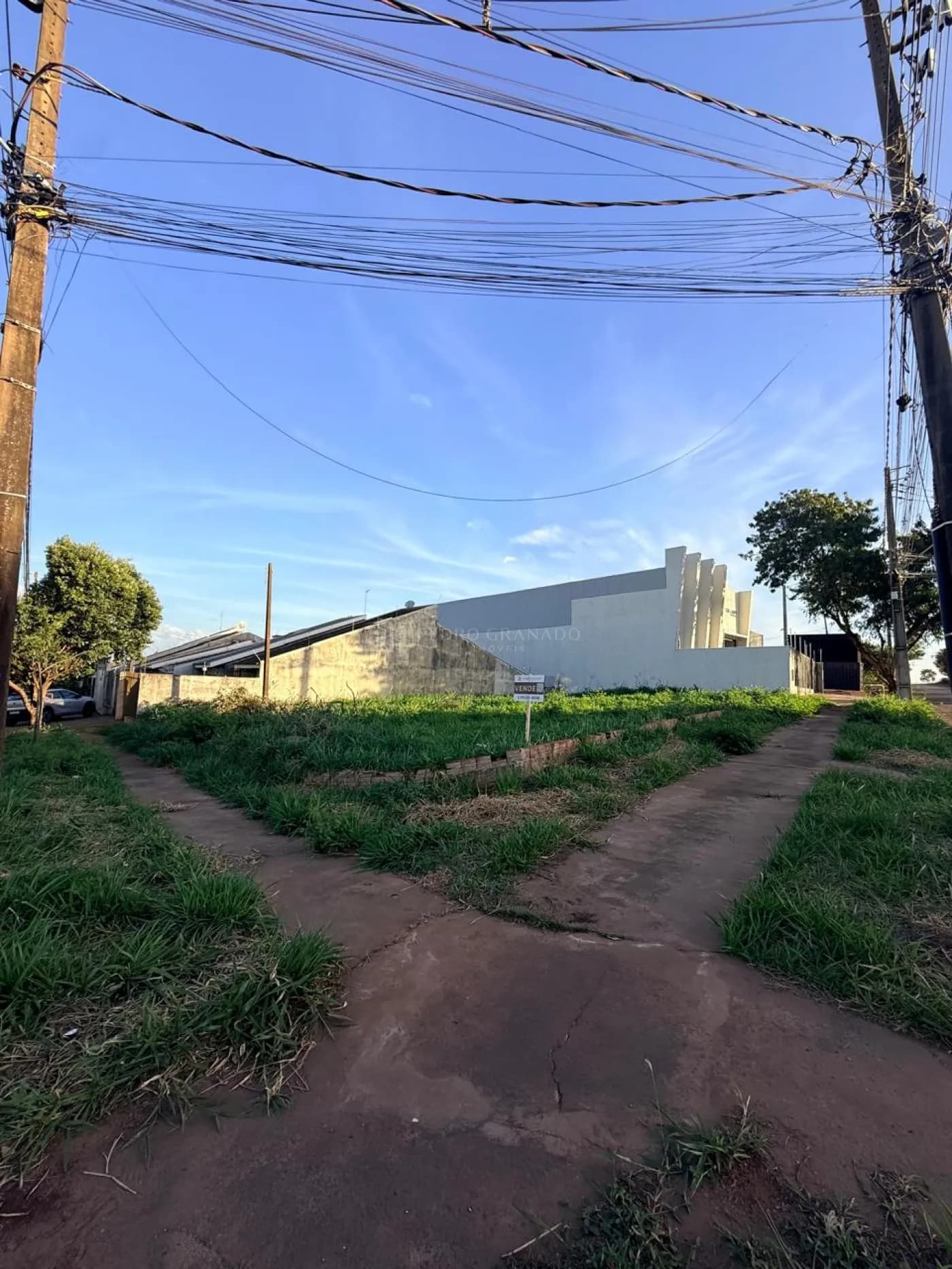 Excelente Terreno Comercial de Esquina!!