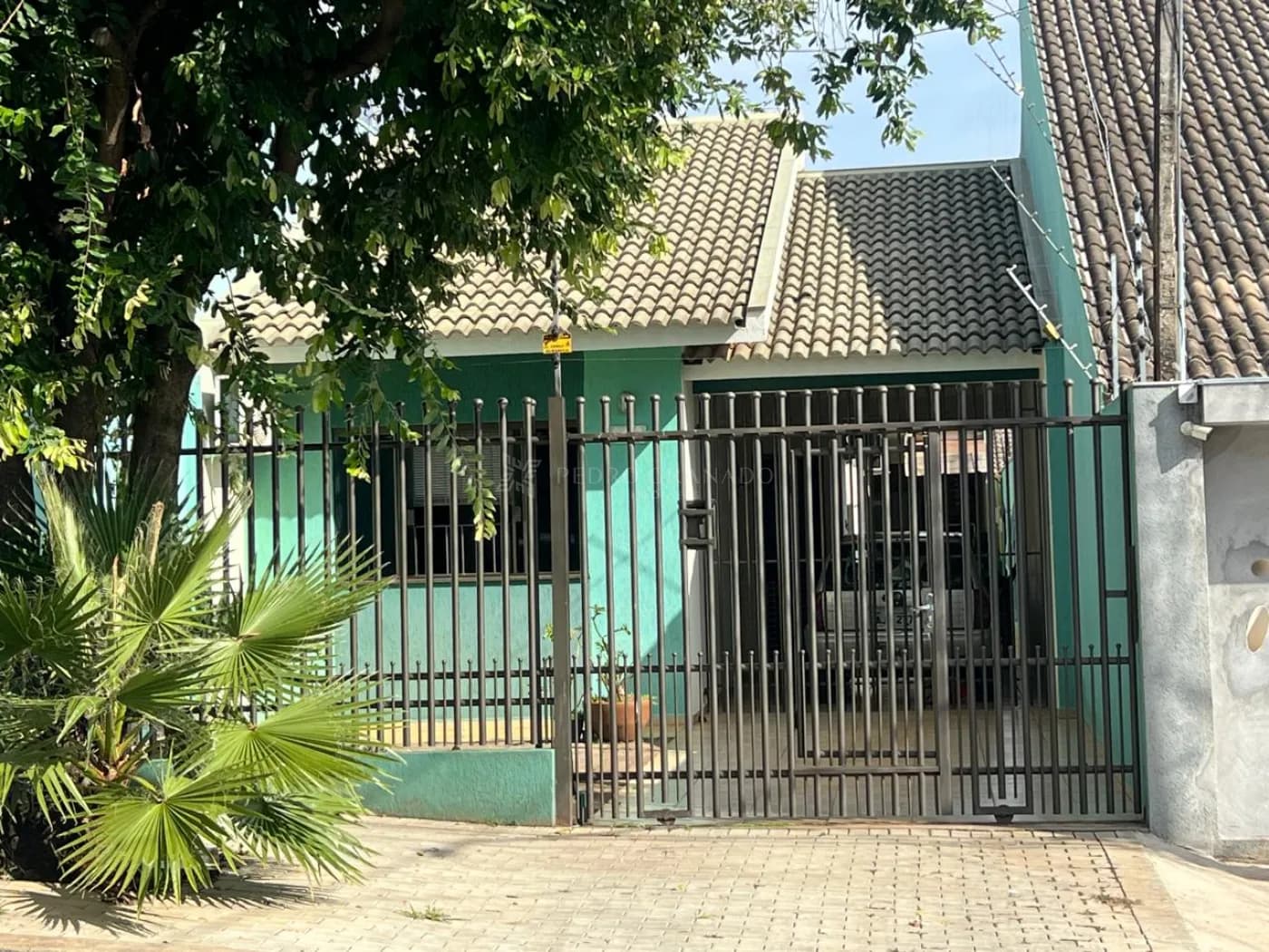 Excelente Casa ao lado do Condomínio Horizontal Imperial.