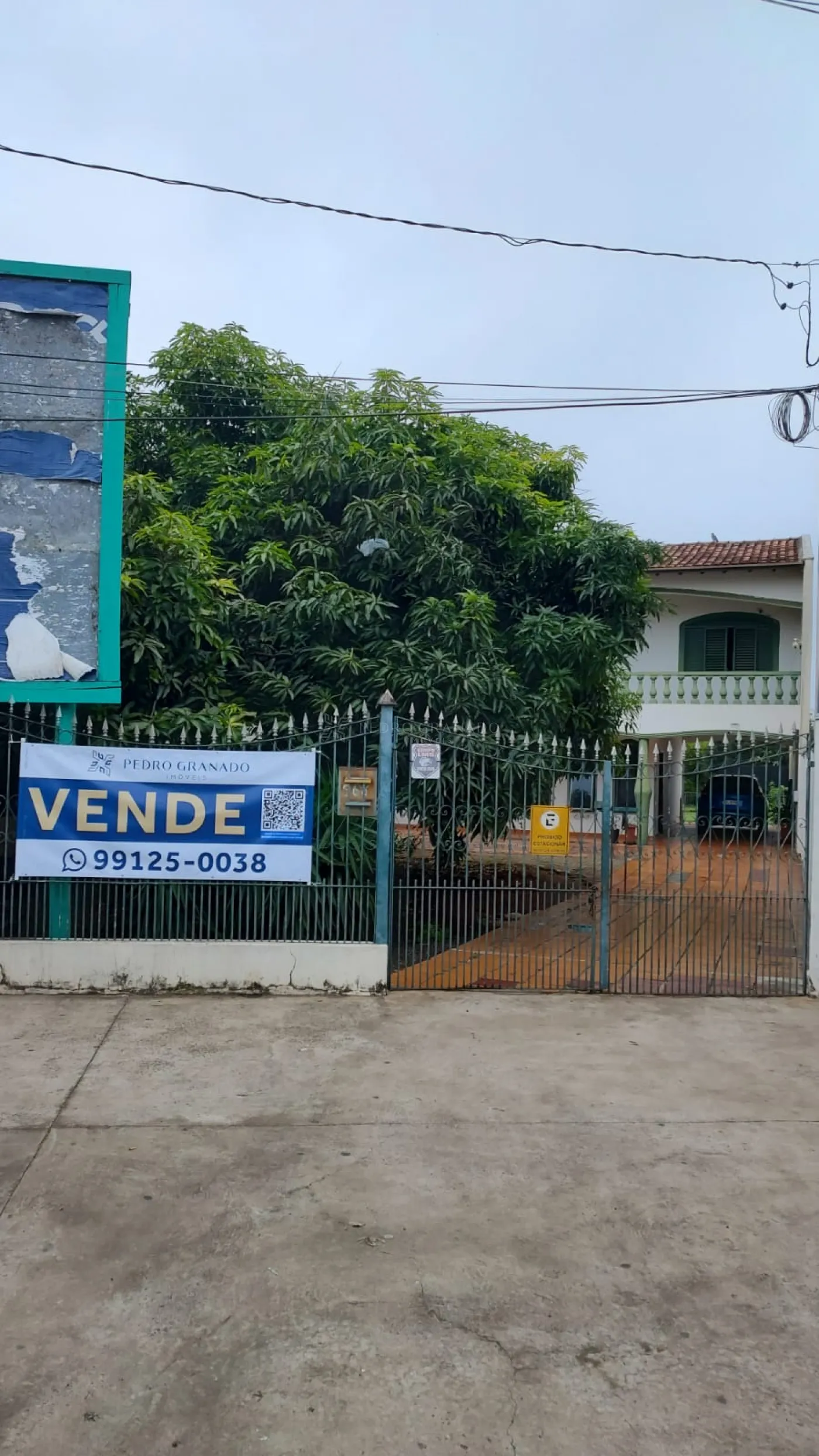 Comercial Casa Comercial em Maringá