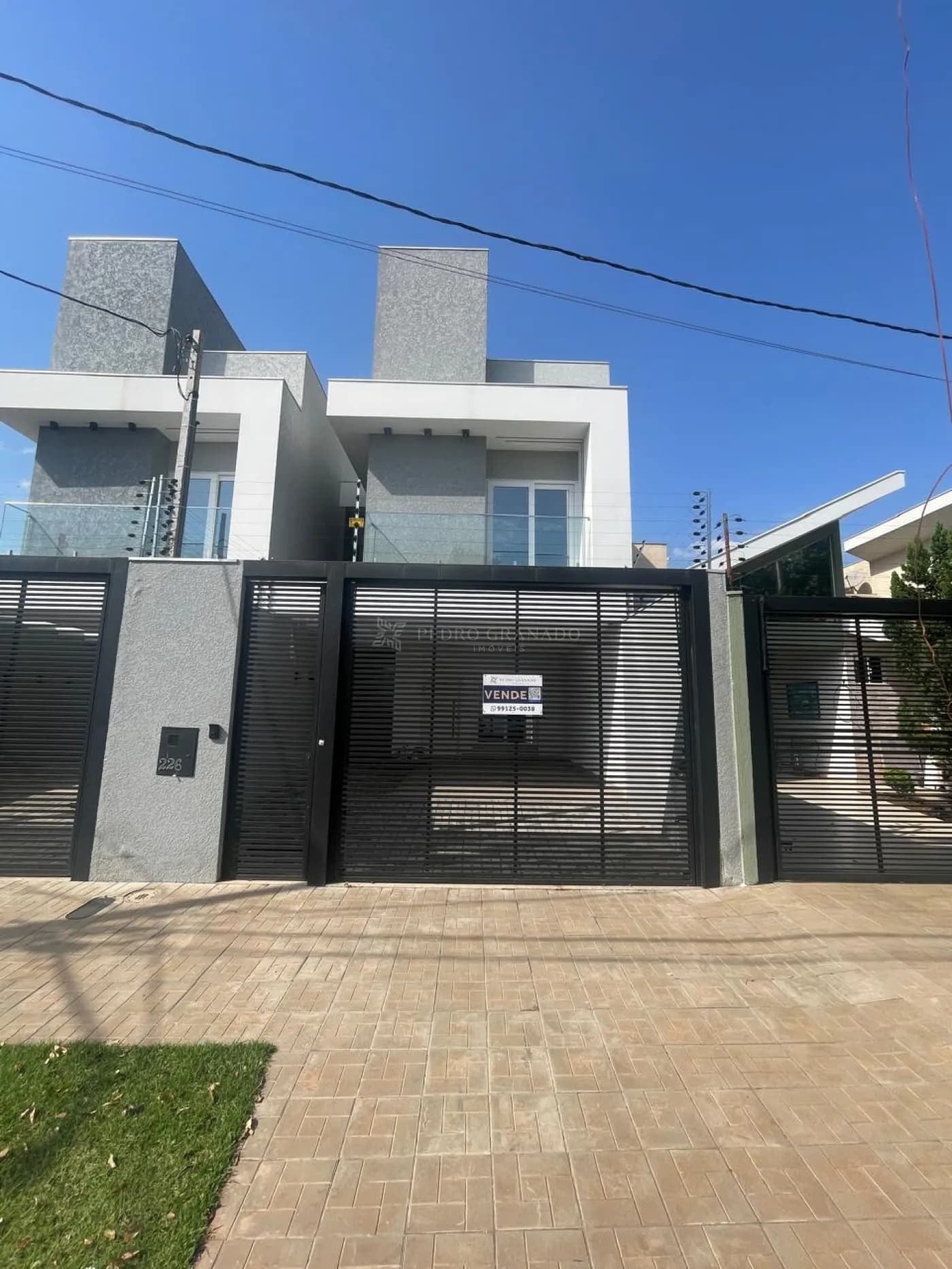 Casa/Sobrado Sobrado em Maringá