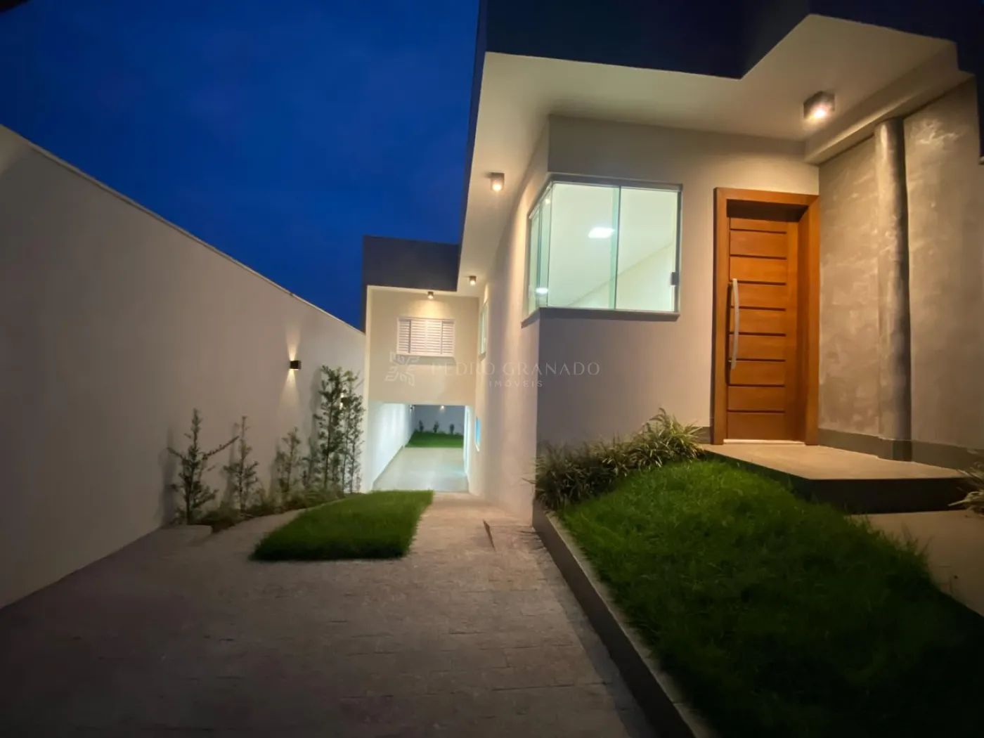 Casa/Sobrado Casa em Maringá