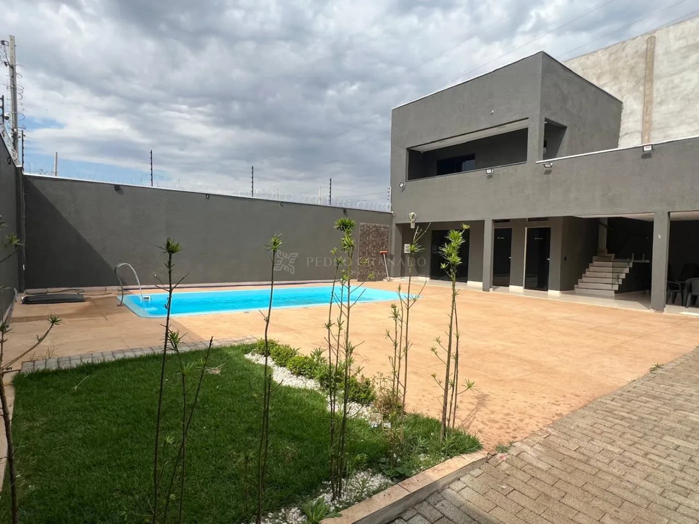 Casa/Sobrado Área de Lazer em Sarandi