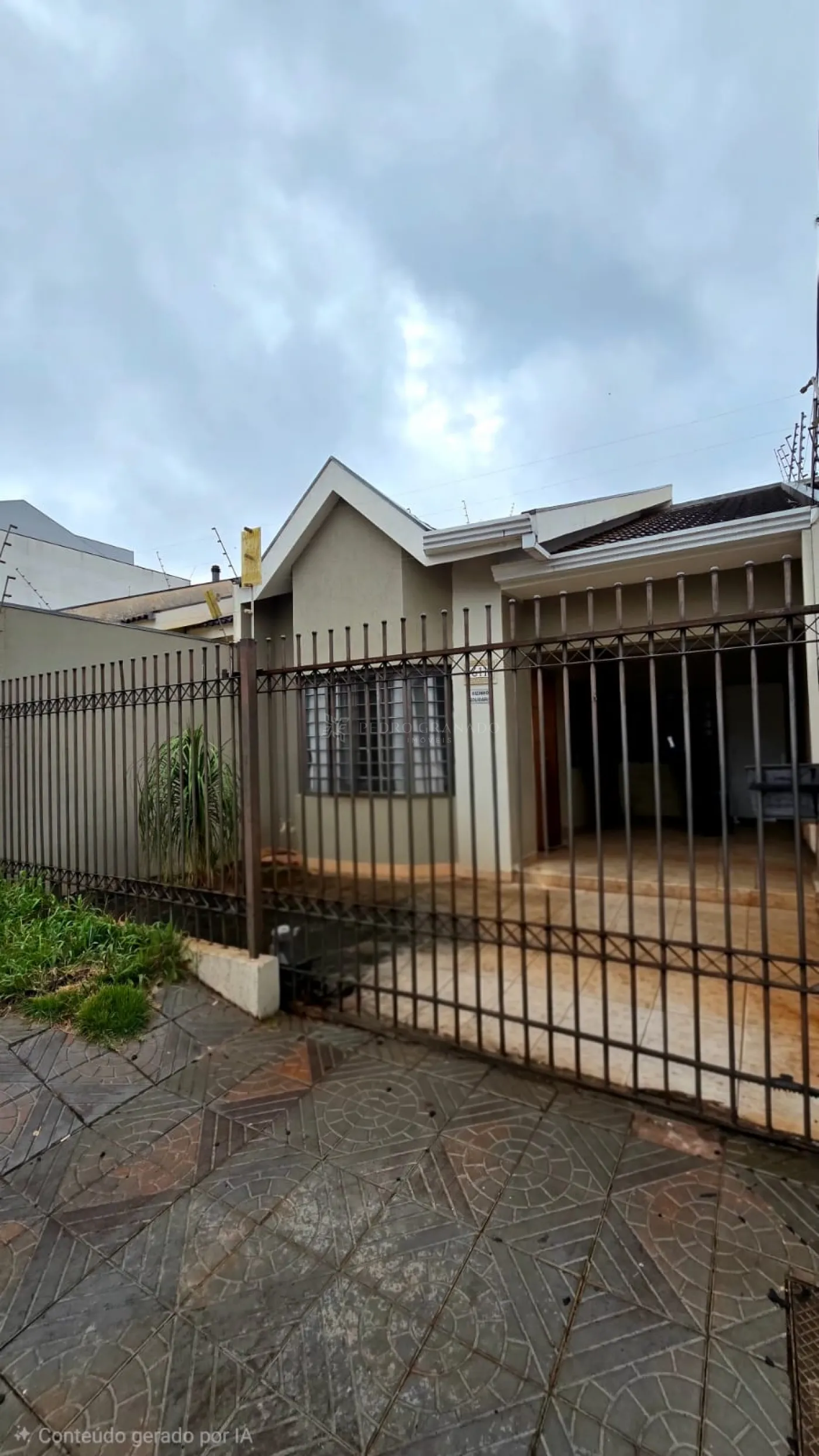 Casa/Sobrado Casa em Maringa