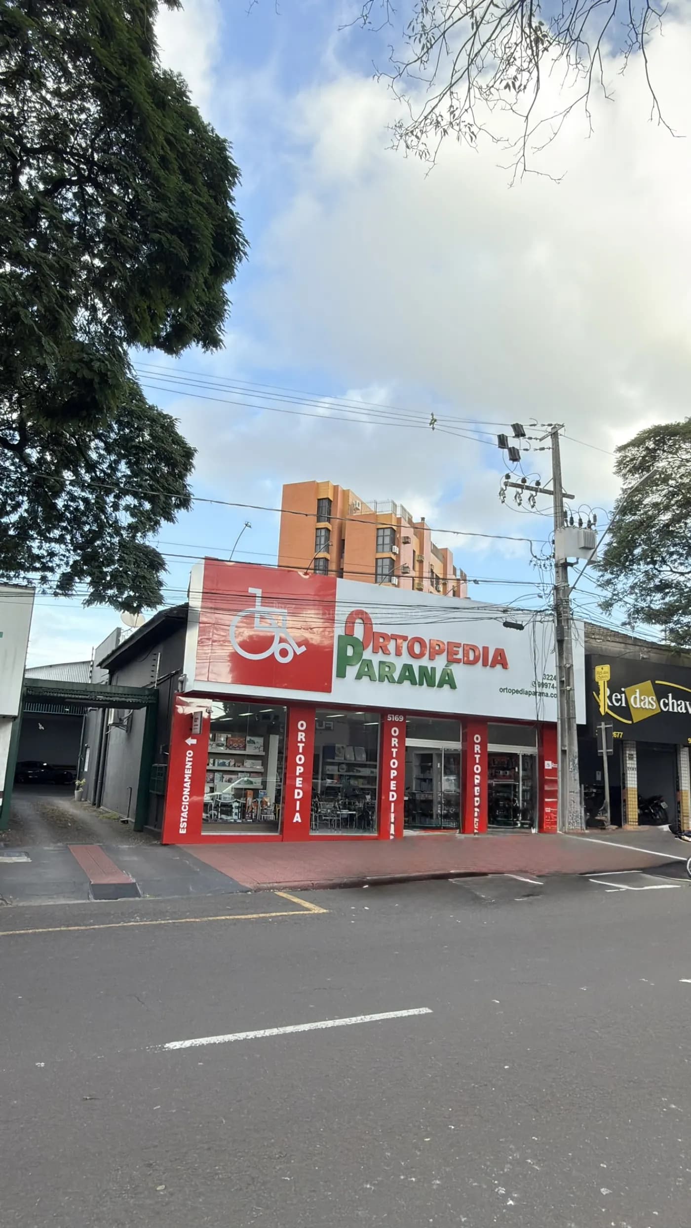 Salão comercial - Zona 04