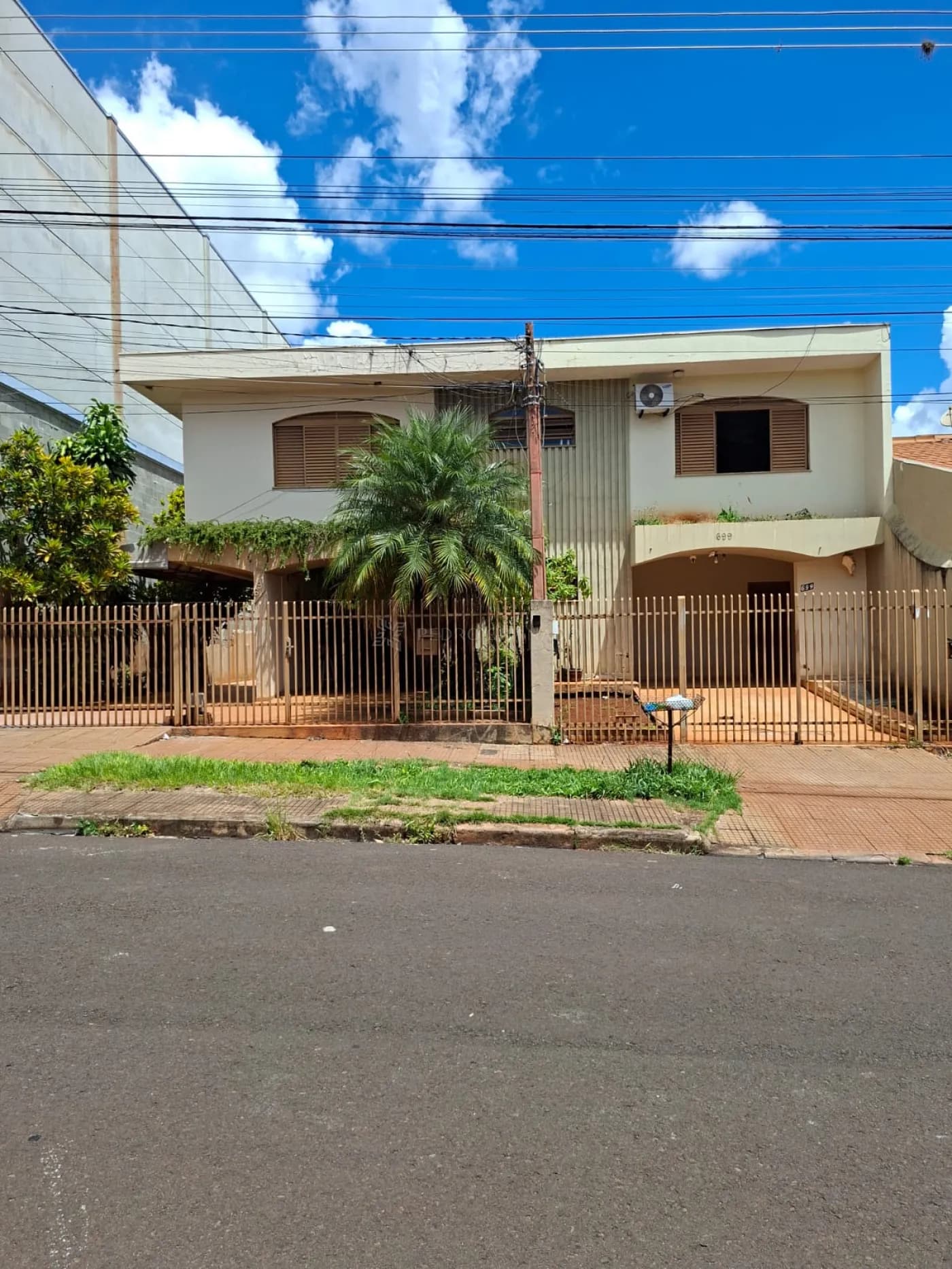 Casa/Sobrado Casa em Maringá
