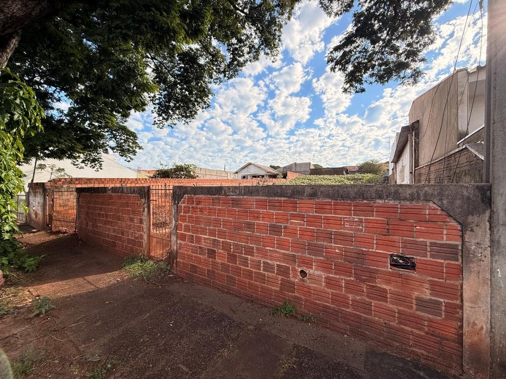 Terreno à venda em Maringá, Jardim Alvorada, com 462.5 m²