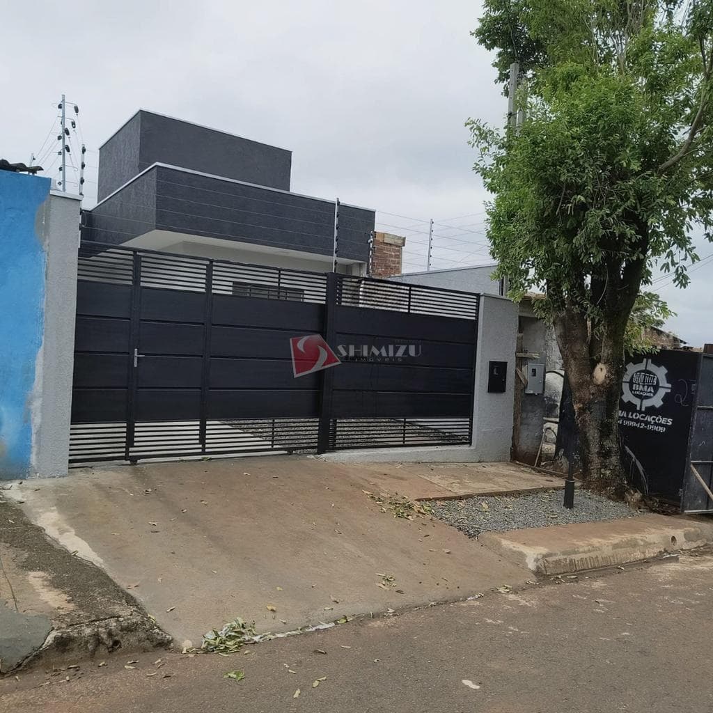 Casa à venda em Maringá, Parque Tarumã, com 3 quartos, com 82 m²