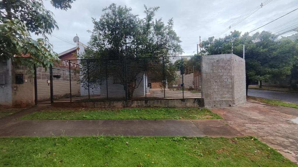 Casa à venda em Maringá, Dolores Duran, com 2 quartos, com 92 m²