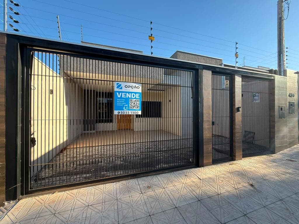 Casa à venda em Maringá, Bom Jardim, com 3 quartos, com 138.91 m²