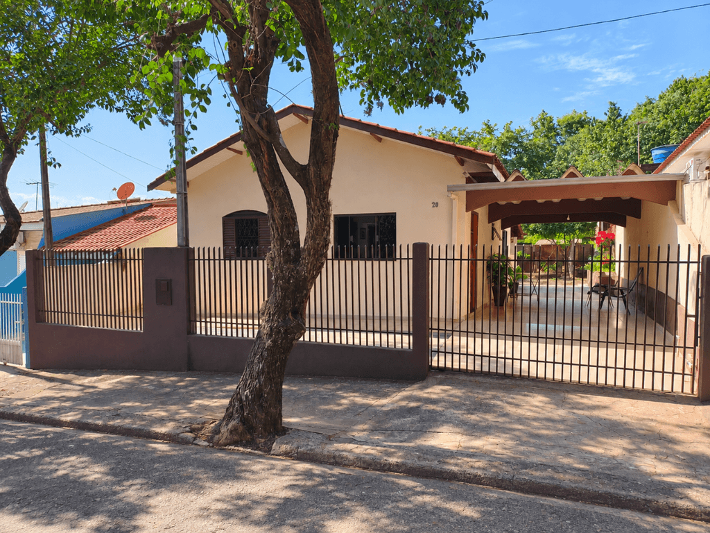 Casa à venda em Maringá, Jardim Olímpico, com 3 quartos, com 76.4 m²