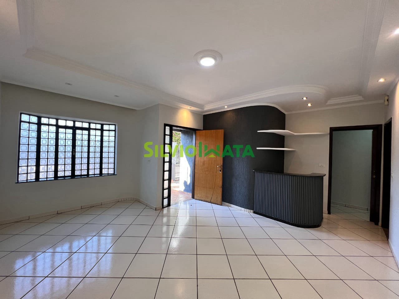 Casa a venda no bairro Jardim Copacabana - Maringá/PR