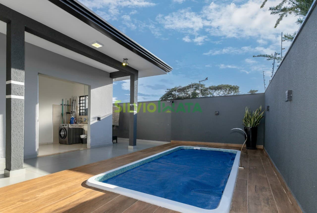 Casa à Venda no Bairro Vila Morangueira - Maringá/PR | 190,07 m² Privativos, Suíte, Piscina e Área Gourmet