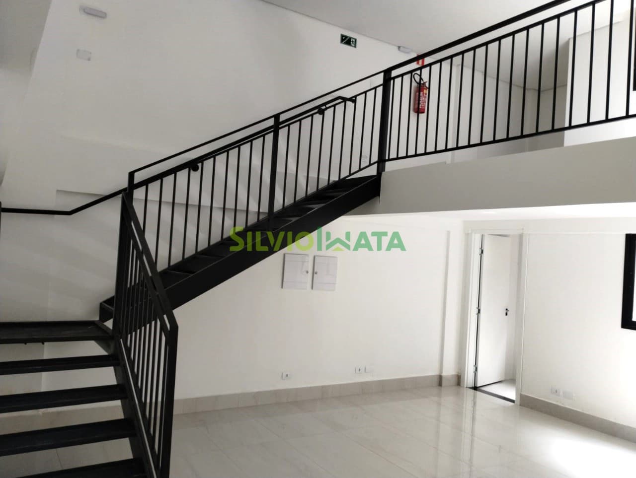 Salas comerciais à venda a partir de R$ 375.000,00 na Zona 05 de Maringá-PR.