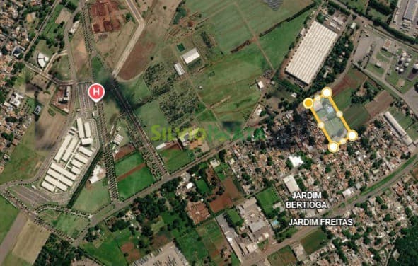 Terreno residencial e comercial, ZR2, ECSB, ECSC a venda, próximo do Eurogarden em Maringá.