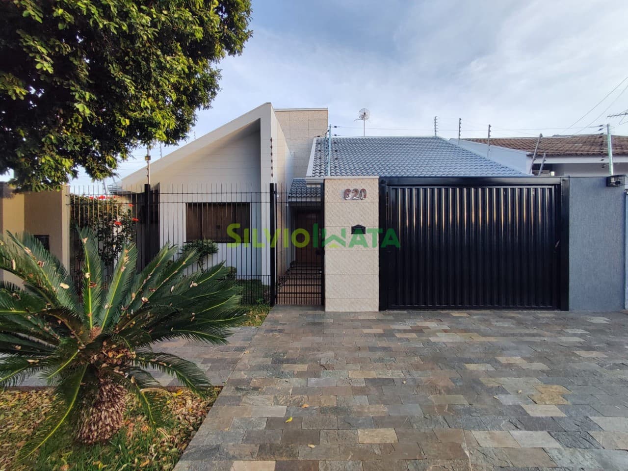 Casa à Venda no Jardim Real Zona Norte de Maringá |