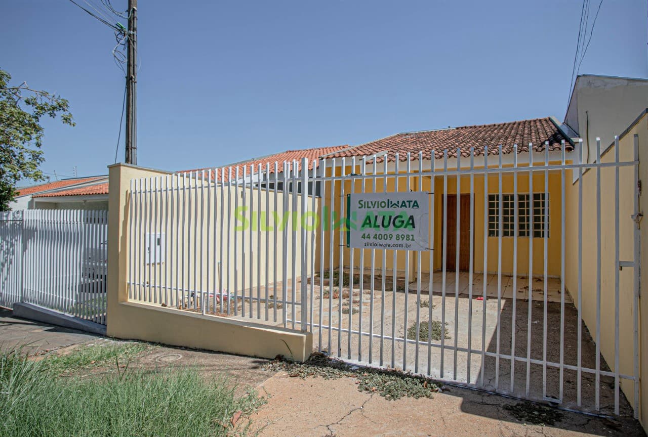 Casa a venda no bairro Jardim Santa Rosa - Maringá/PR