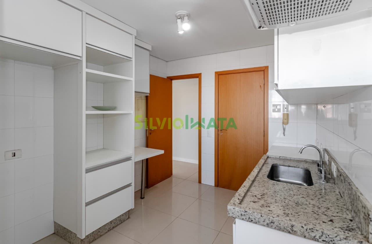 Apartamento à Venda no Edifício Cenarium | 117,47 m² Privativos | Vila Bosque - Maringá