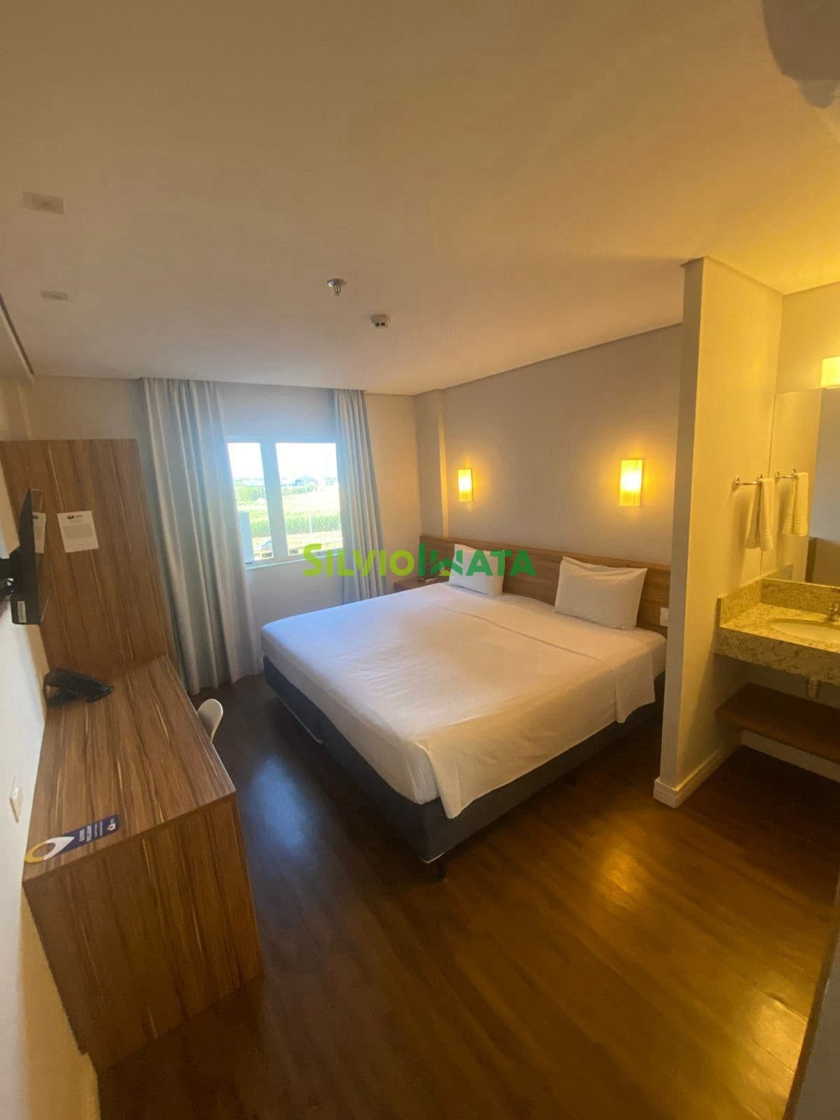 Apartamento a venda no condomínio Maringá Airport Hotel - Maringá/PR