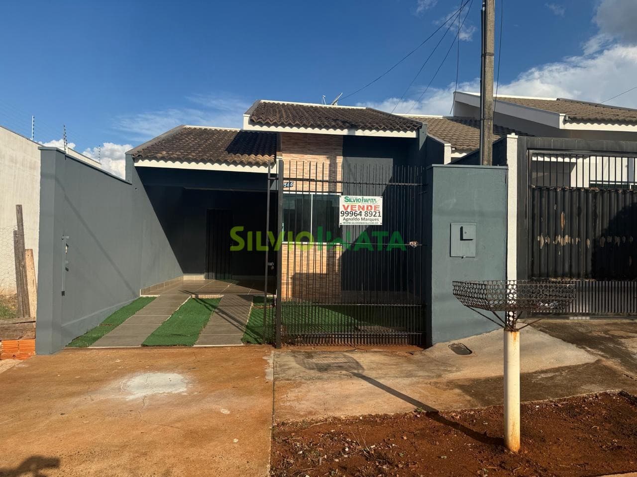 Casa a venda no bairro Loteamento Sumaré - Maringá/PR